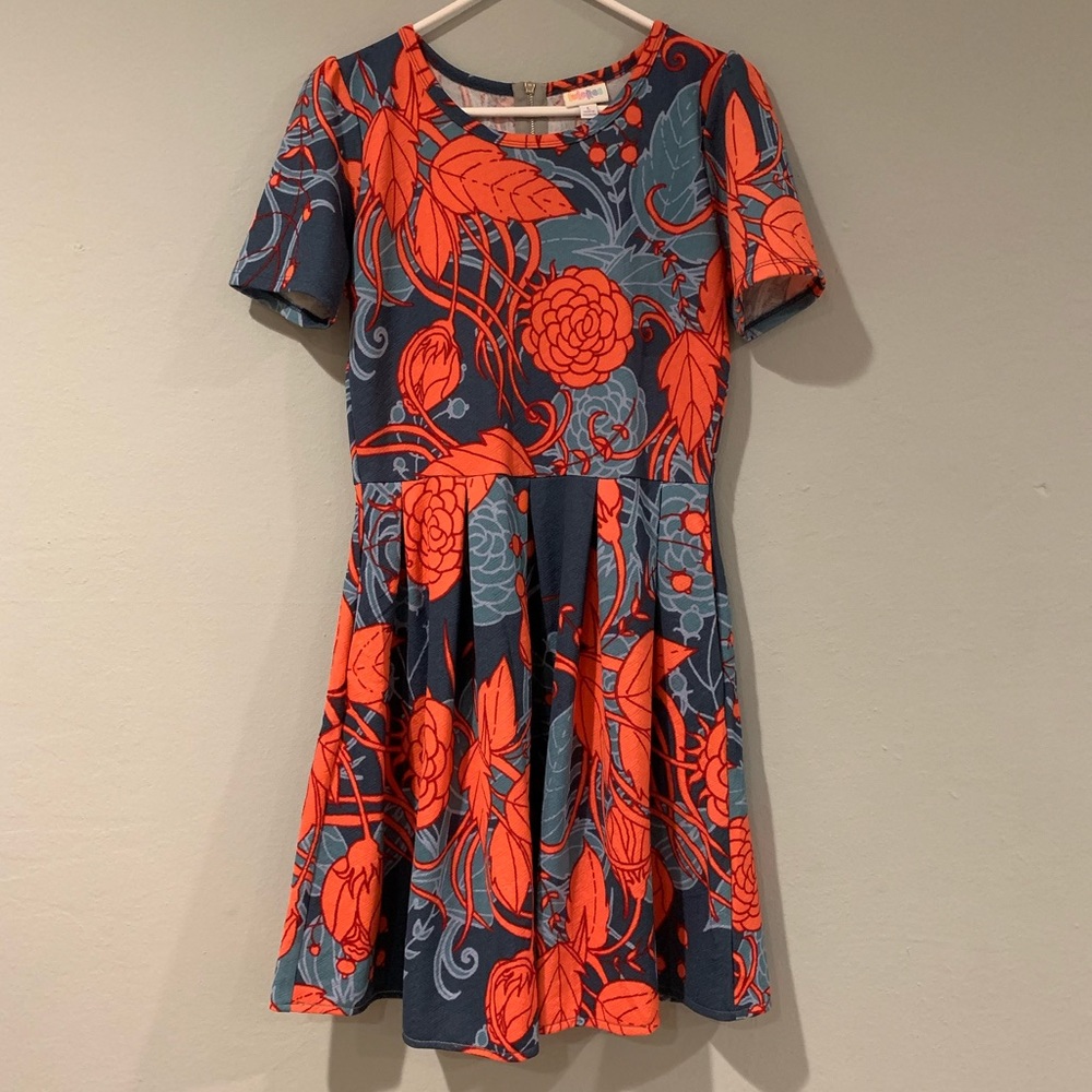 Lularoe Amelia